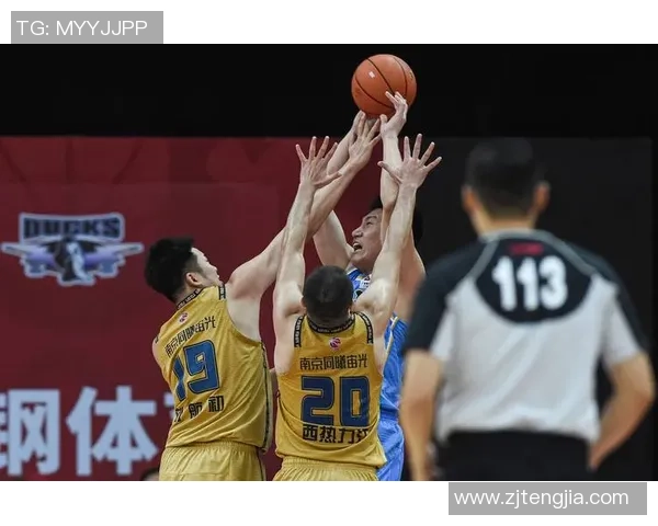 南京篮球队的节奏体系解析与战术创新探索